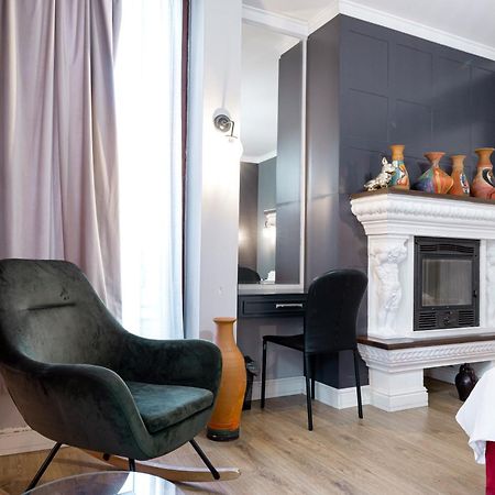 Boutique Hotel Whisky ติรานา ภายนอก รูปภาพ