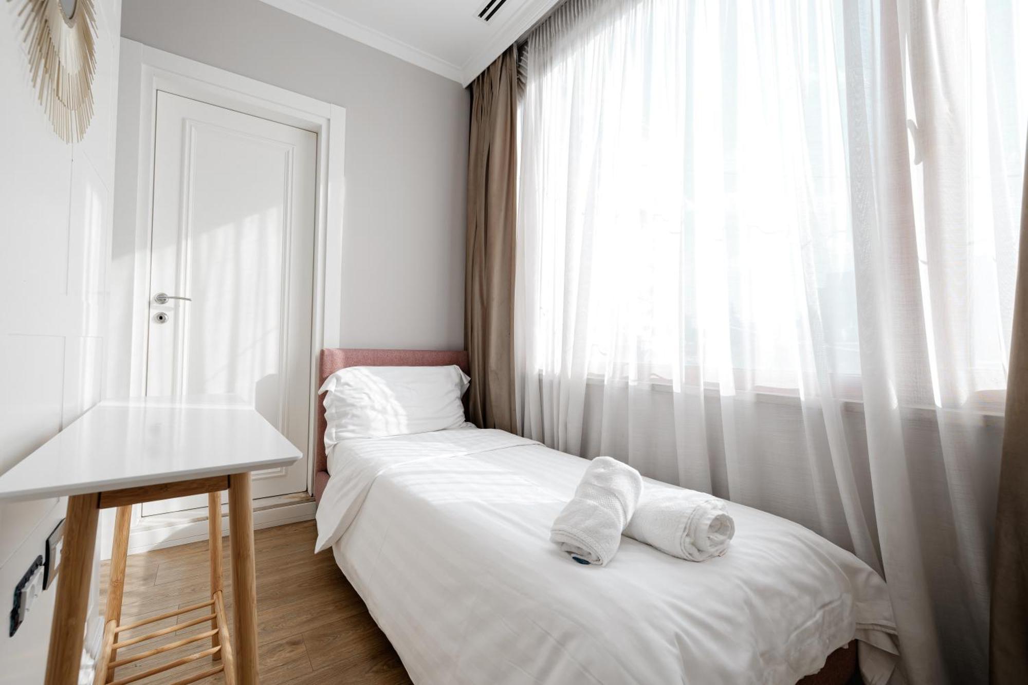 Boutique Hotel Whisky ติรานา ภายนอก รูปภาพ