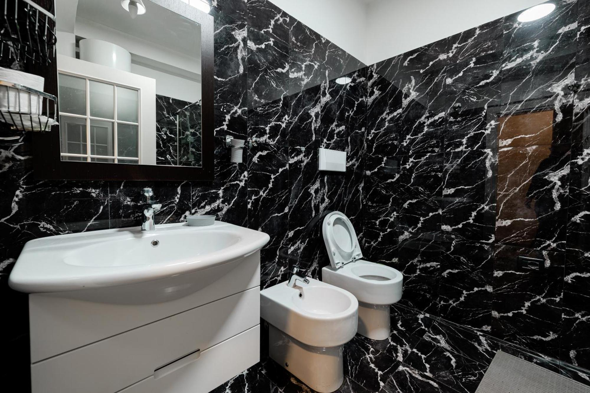 Boutique Hotel Whisky ติรานา ห้อง รูปภาพ