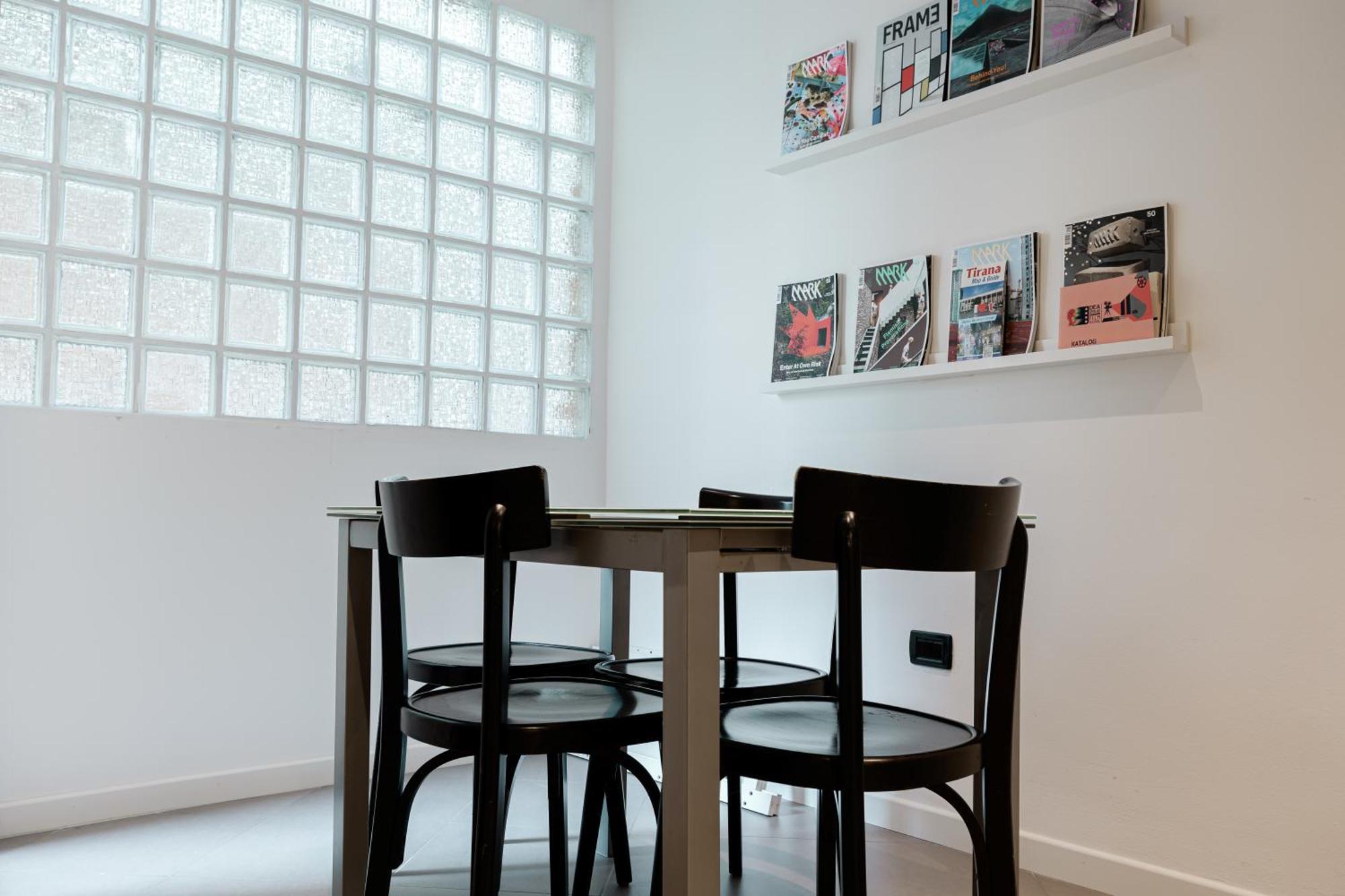 Boutique Hotel Whisky ติรานา ภายนอก รูปภาพ