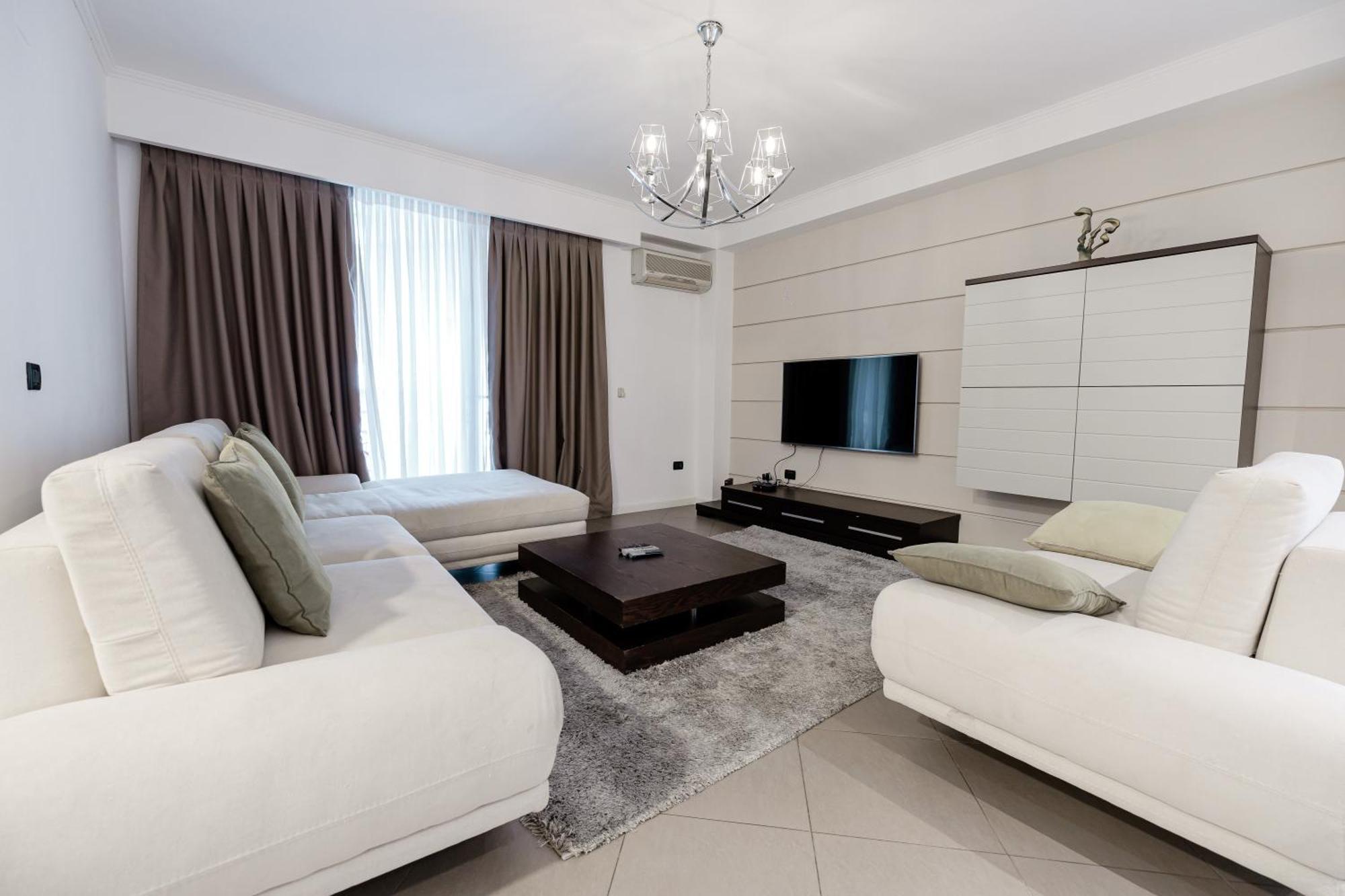 Boutique Hotel Whisky ติรานา ภายนอก รูปภาพ